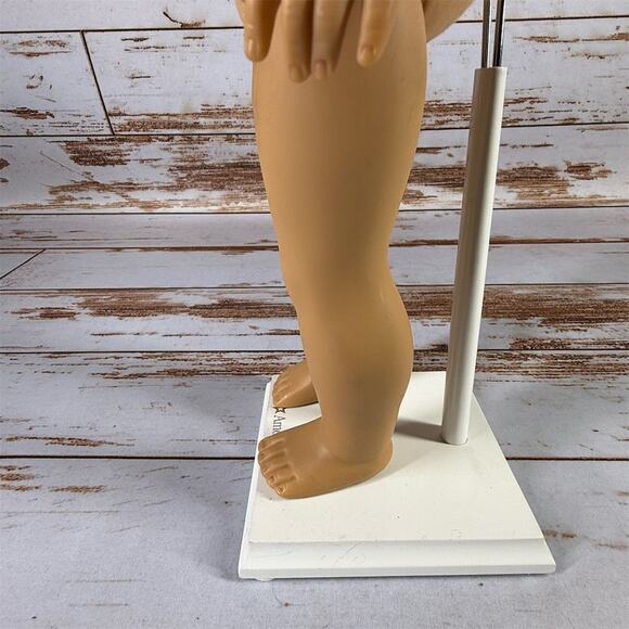 American Girl Doll 18" Blonde Hair Brown Eyes Pleasant Company 2017 - Picture 12 of 12